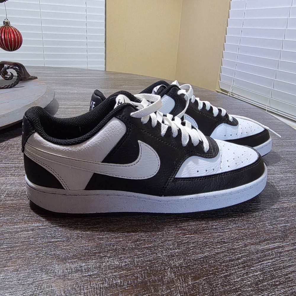 Nike Black & White Court Vision